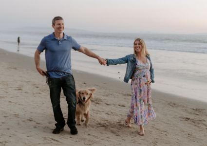 pregnancy photoshoot with dog in madrid